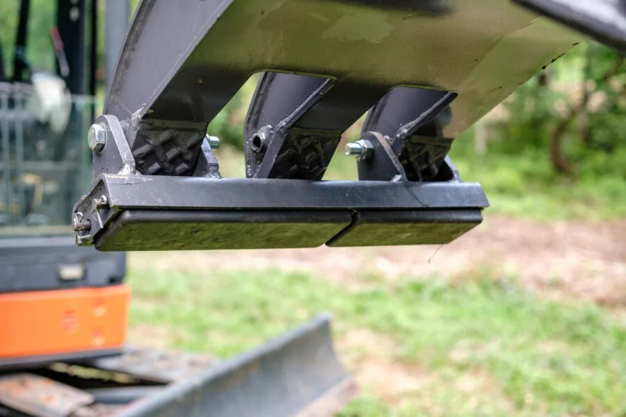 Excavator Hydraulic Log/Rock Grabs - Image 8