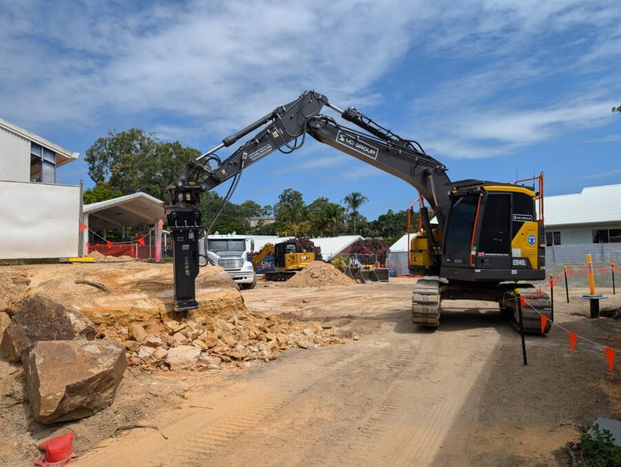 Excavator Rock Breakers - Image 3