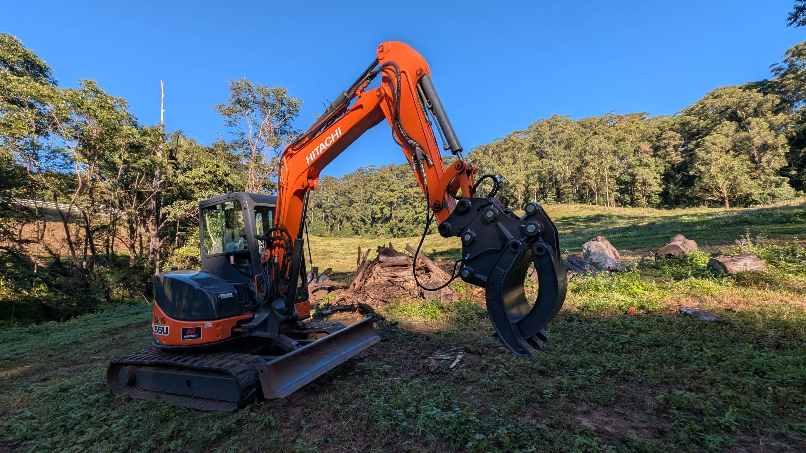 Excavator Hydraulic Log/Rock Grabs - Image 2