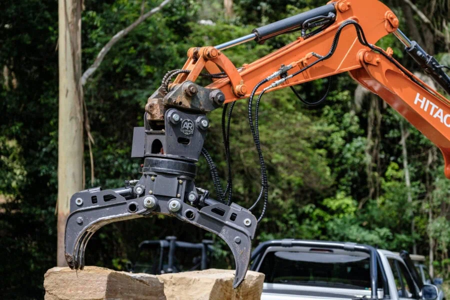 Heavy Duty Rotating Grab