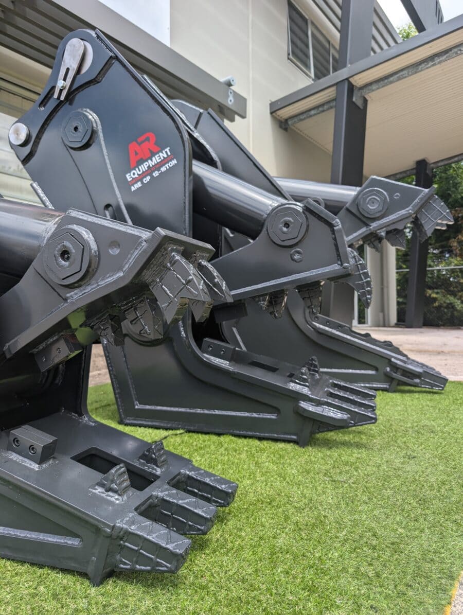Excavator Pulveriser | The Ultimate Concrete crusher - Image 17